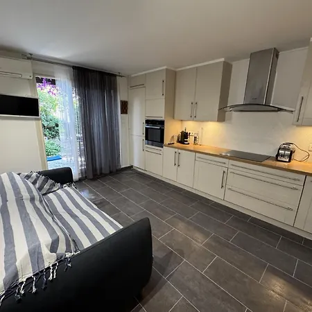 Appartement T1 Avec Jardin *