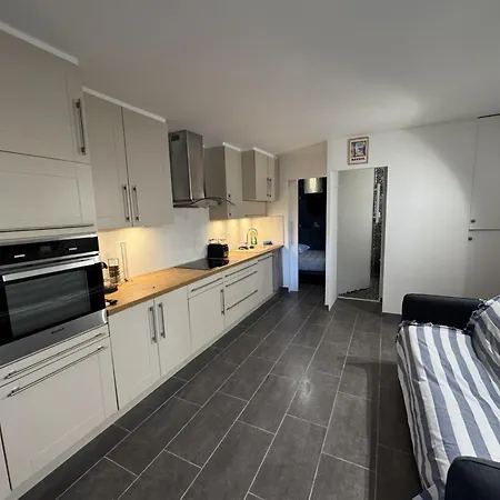 Apartamento T1 Avec Jardin *